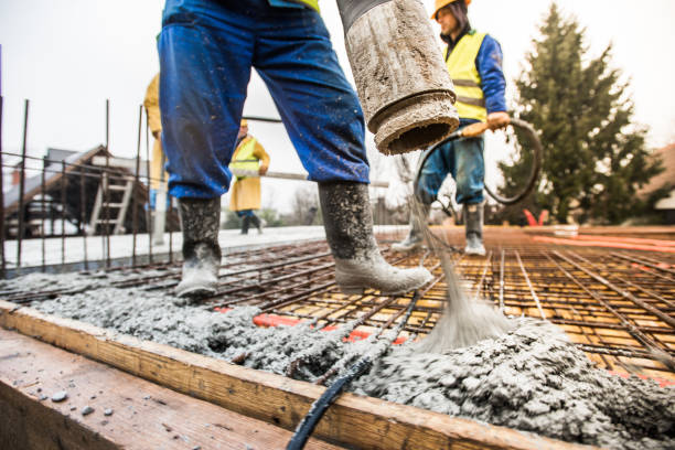 Best Concrete Contractor Near Me  in Maryville, MO